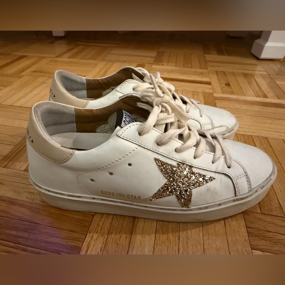 Golden Goose Women's Cream and Gold Glitter Hi Star Sneakers